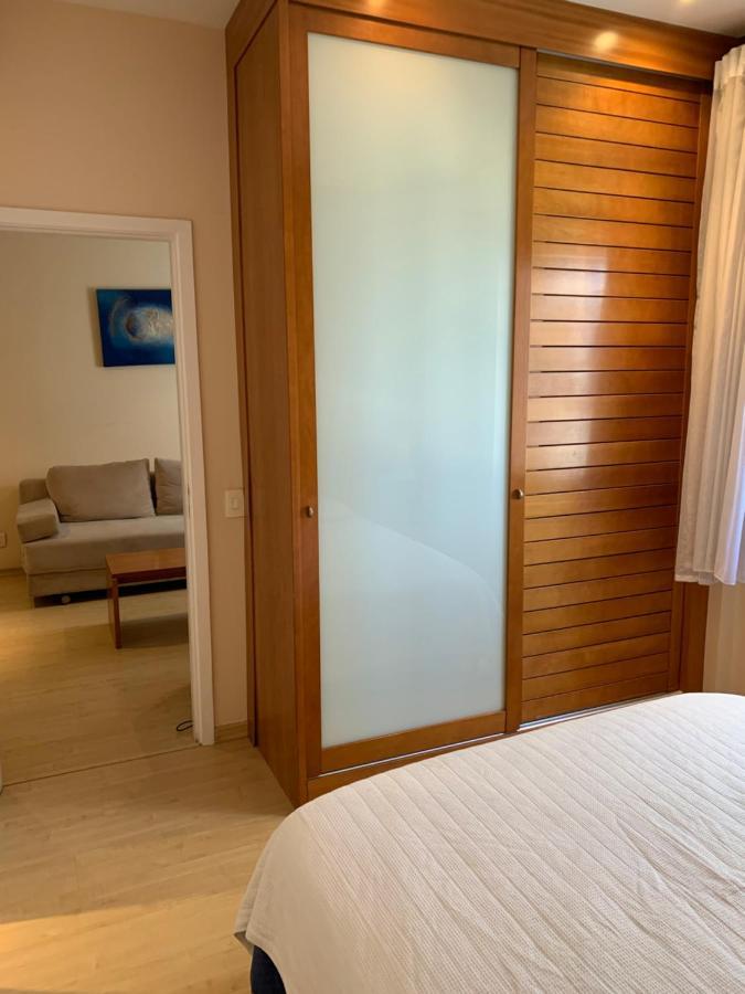 Residencial Com Servicos 45 Metros Decorado Com Sala, Suite E Cozinha Na Quadra Da Praia De Copacabana 리오데자네이루 외부 사진