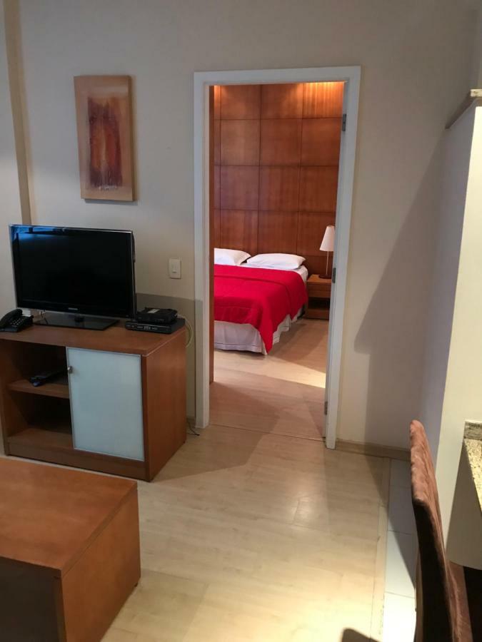 Residencial Com Servicos 45 Metros Decorado Com Sala, Suite E Cozinha Na Quadra Da Praia De Copacabana 리오데자네이루 외부 사진